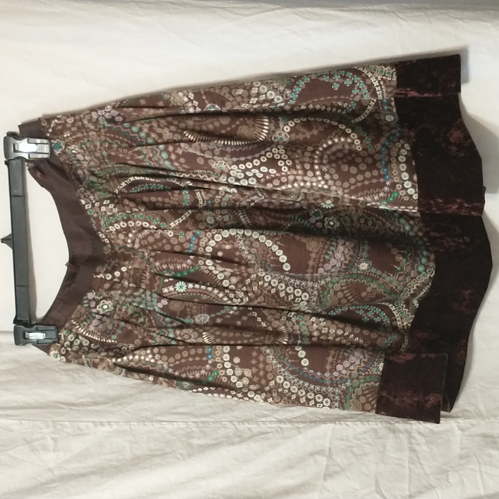 Brown Multi color skirt with velvet trim